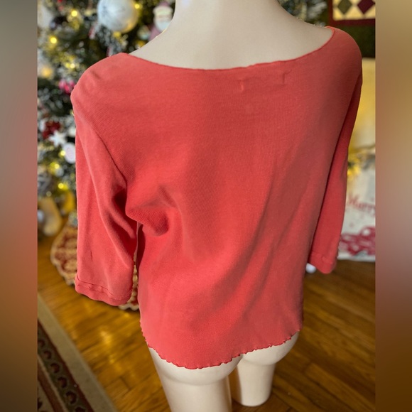 Chalet Top - Picture 2 of 8